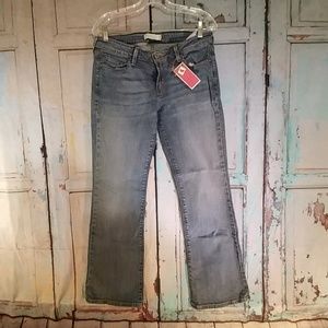 🌟 Levi's Jeans🌟